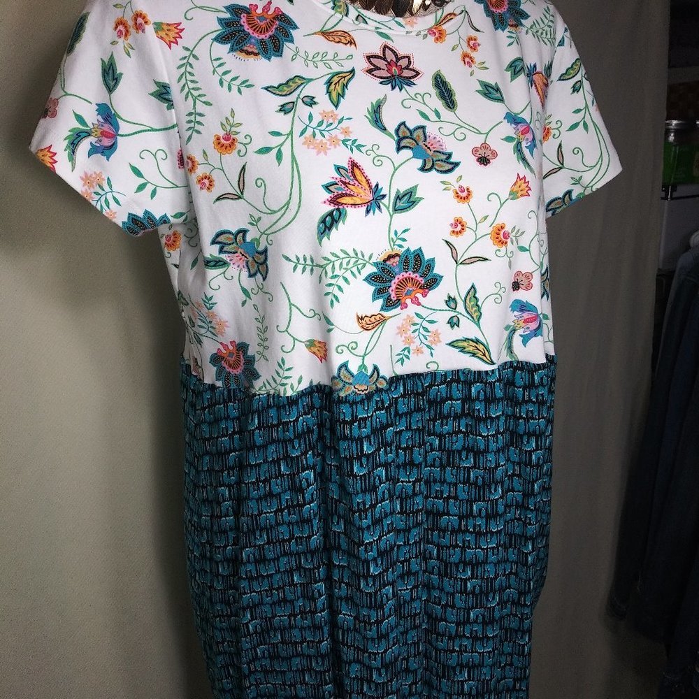 212 Size Large jeaniemade Tunic